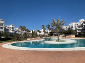 Apartment on Top Beach location next to the 27h golf and marina, Almerimar